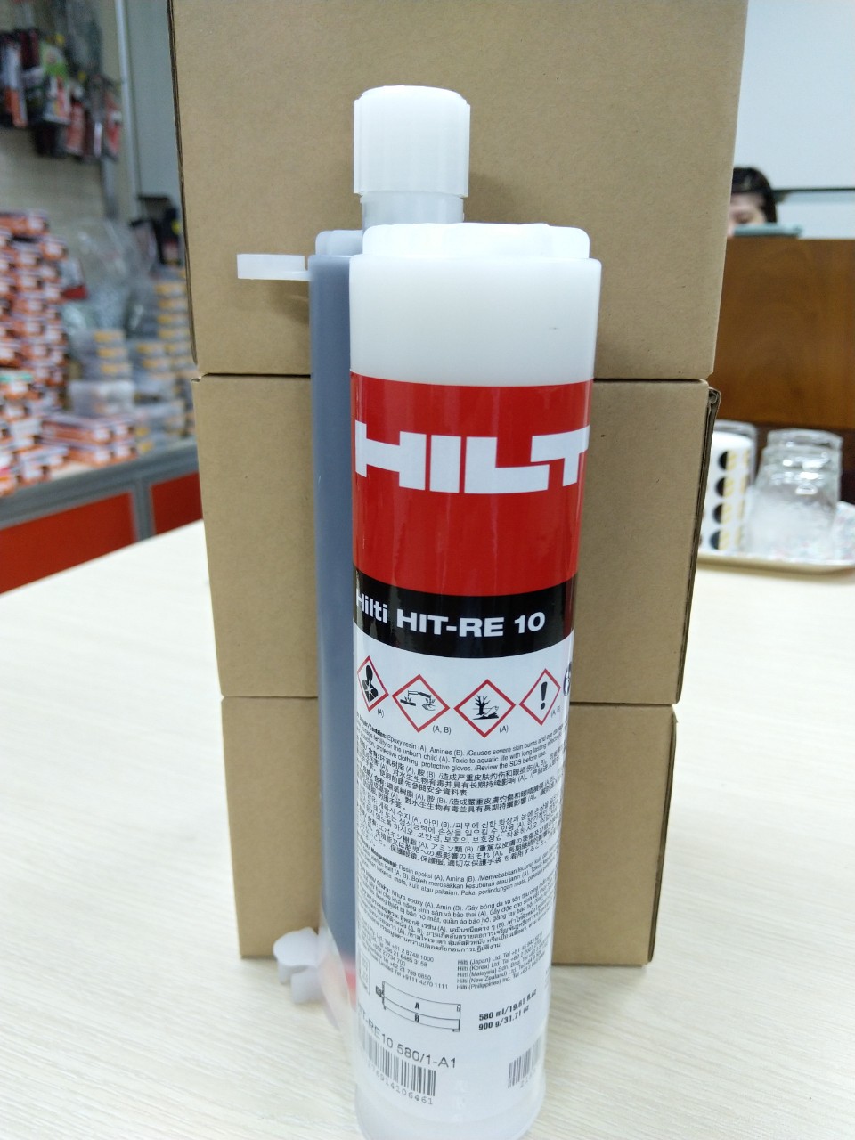 Keo cấy thép Hilti RE10