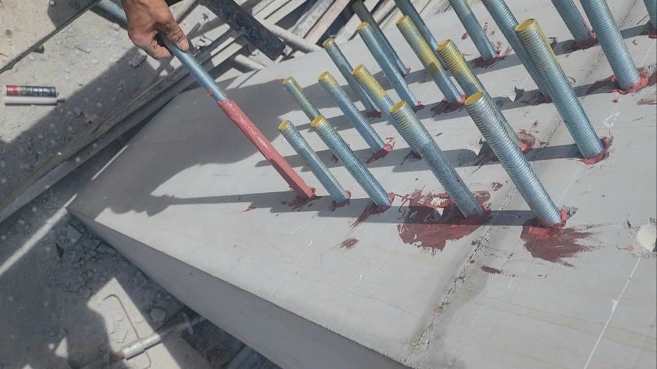 Ứng dụng khoan cấy bulong